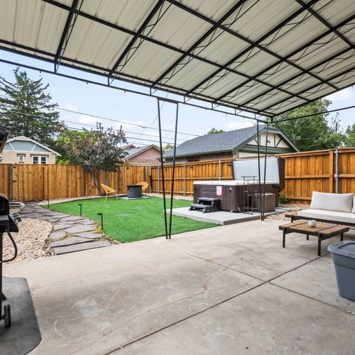 Play, relax, and enjoy the fresh air.