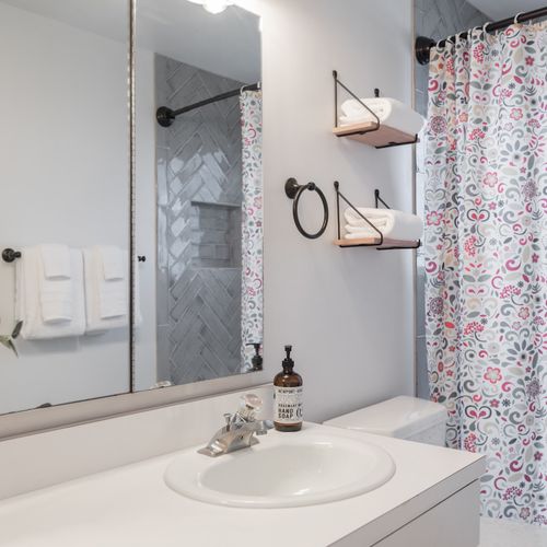 Quality towels, soap, shampoo, and conditioner are provided. Hairdryer and makeup cloth in each bathroom.