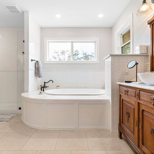 Master Bathroom Ensuite