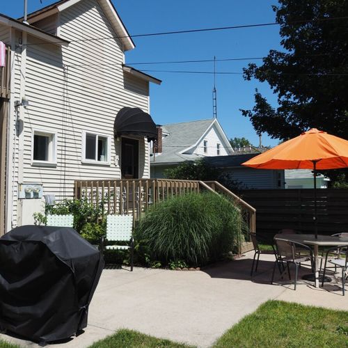 Overall:  the grill and outdoor dining furniture that are available for guests to use.