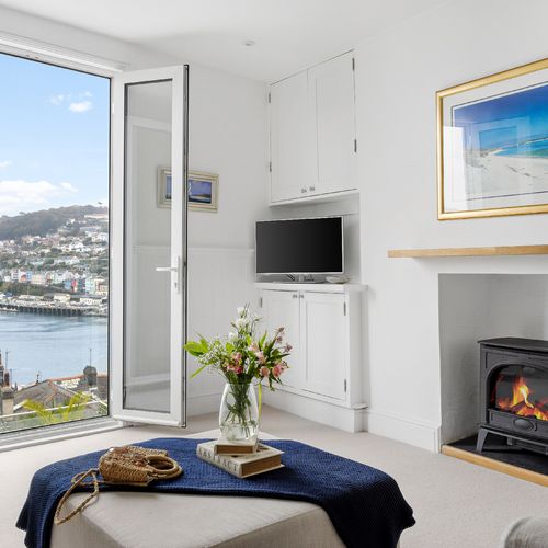 42ca5f9e cf33 4656 a723 ee4efde3f090 homerunner