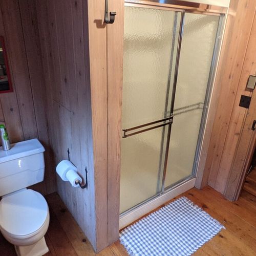 Bathroom #4 (second floor):  this a cute full bathroom on the second floor for services bedrooms #3 and #4.