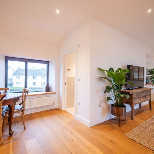 44830a68 a8d5 4cf6 8793 91e4cdff02fc homerunner