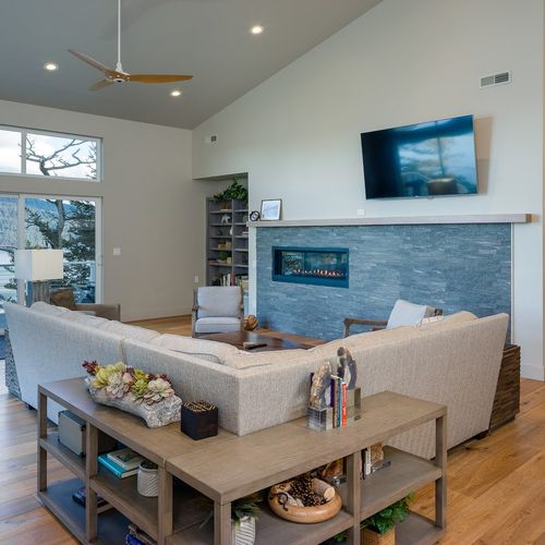 Entry for the Main Suite is on the upper level, just off the living room and wet bar area.