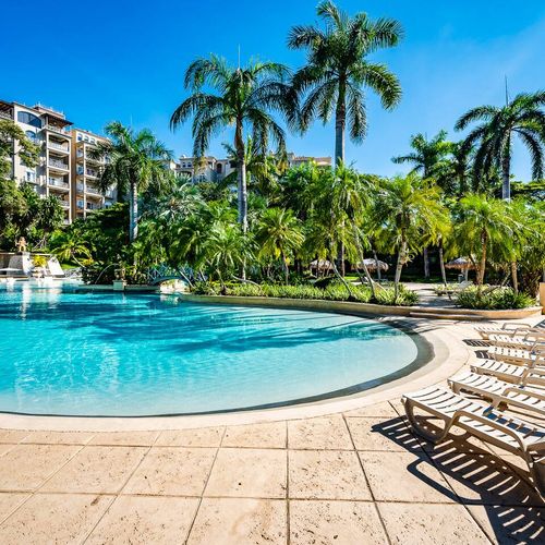 Lagoon pool
