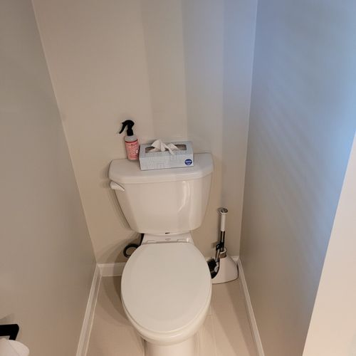 Bathroom #1:  very nice newly-remodeled full bathroom.