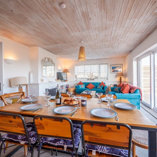 49f1a874 11ee 4b17 823c dbfa20687ea6 homerunner