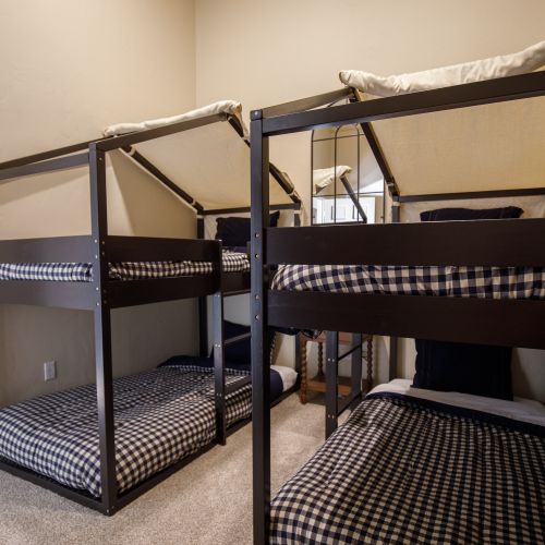 Two sets of bunk beds — ideal for groups, families, or friends traveling together.
