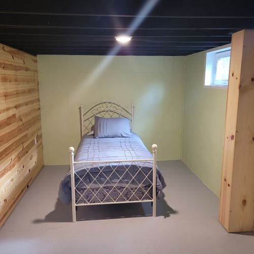 Basement:  the basement is partially finished and there is an additional twin bed in the basement.