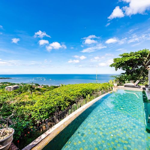 Private pool