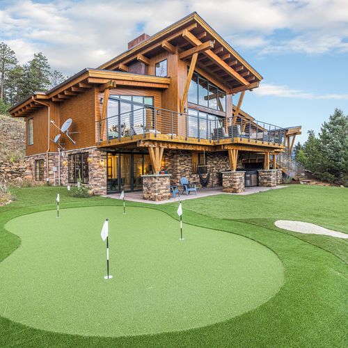 Tee off in style with our private putting green, nestled in the serene bailey mountainside.