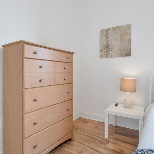 Queen Bedroom 1| Dresser + Lamp