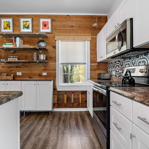 Fully equipped kitchen in the Main House