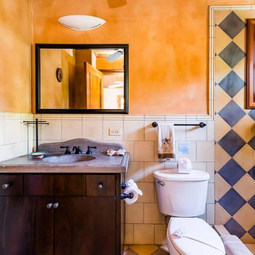 Guests Bathroom