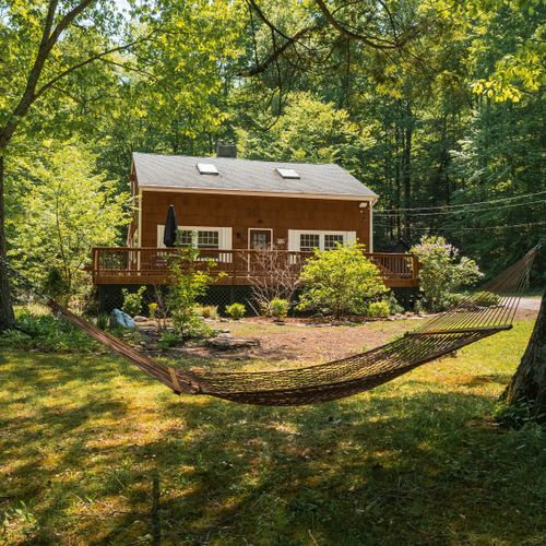 Enjoy the fresh Catskills air while you nap in the hammock.