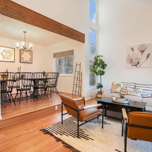 Gather your friends and family for a peaceful getaway in this spacious home fitted with 7 beds and can comfortably accommodate 11 guests.