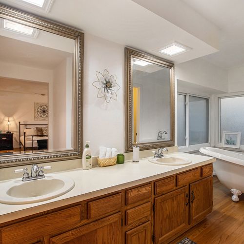 The master bedroom's en suite bathroom adds an extra touch of luxury to your daily routine.