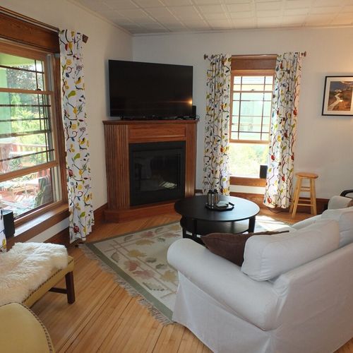 Living room:  another angle