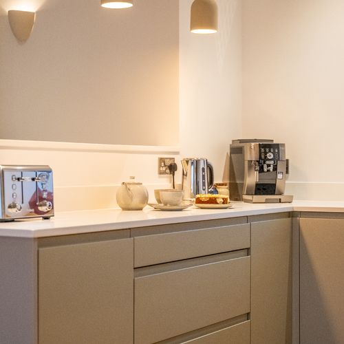 51c95b83 658b 4db6 ae33 a56fe5fbde51 homerunner