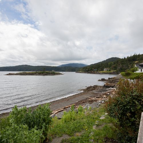 Views of Eastsound shoreline.