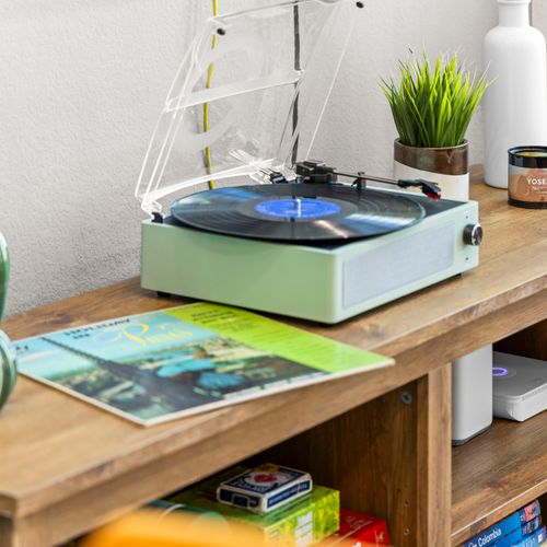Music just sounds nicer on a good record player