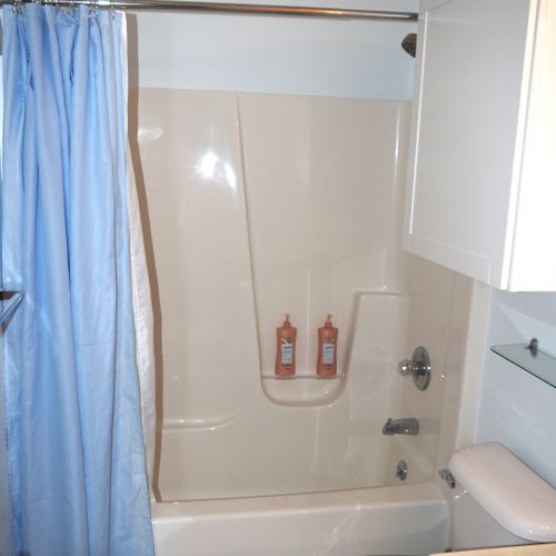 Bathroom #1 (main floor):  full-size bathroom on the main floor.