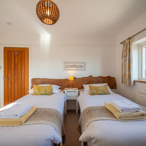 5470497e beae 4249 a9a2 9802481eeded homerunner