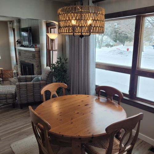 Dining area:  there a lovely dining area with table and chairs for 4 adults between the kitchen and the living room.