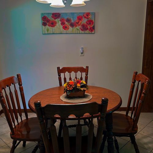 Dining area:  the home has a cute dining area with seating for 4 adults.
