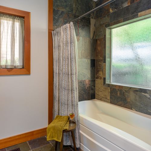 56e88f1d b733 4d9d b776 69bbfa7b5ccb homerunner