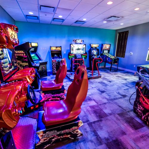 Windsor At Westside Resort Arcade/Game Room