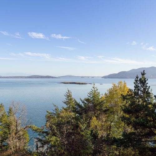 5852d1cb 815b 49fc b466 ea81f3bc168b homerunner