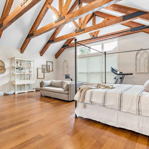 Stunning Master BR Loft is a  Private Suite of its Own