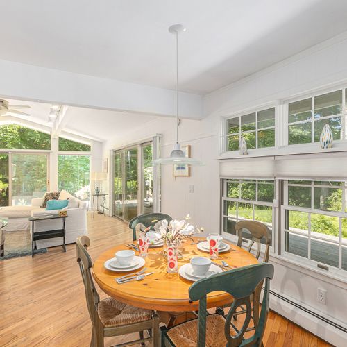 BREAKFAST TABLE:  The home has a cute little breakfast table next to the kitchen.