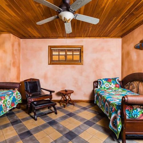 Guest room #2