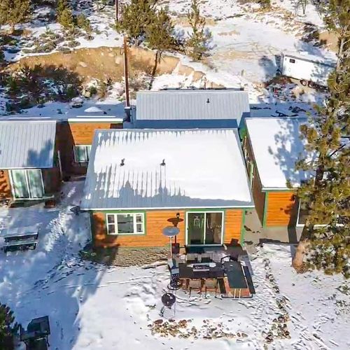 Our cozy cabins with front-row seats to nature's grandeur.