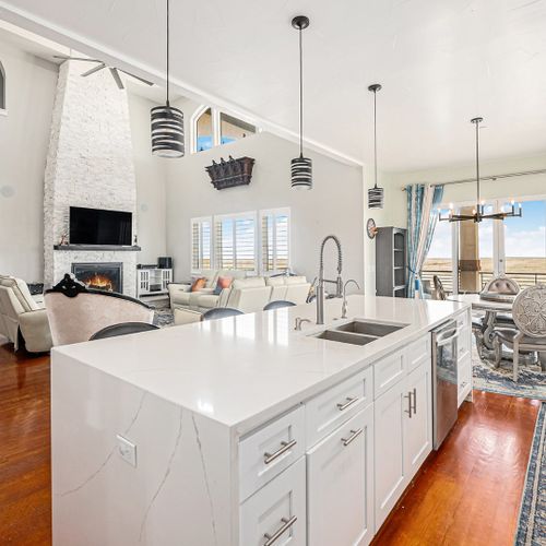 Open-concept layout, ideal for gatherings