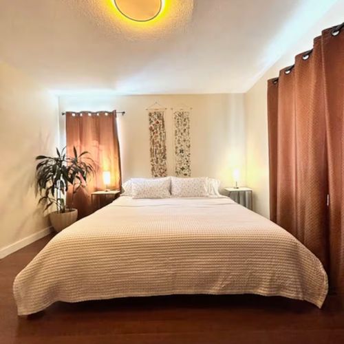 Earth-inspired calming lights and refreshing airflow create the perfect retreat in the second room.