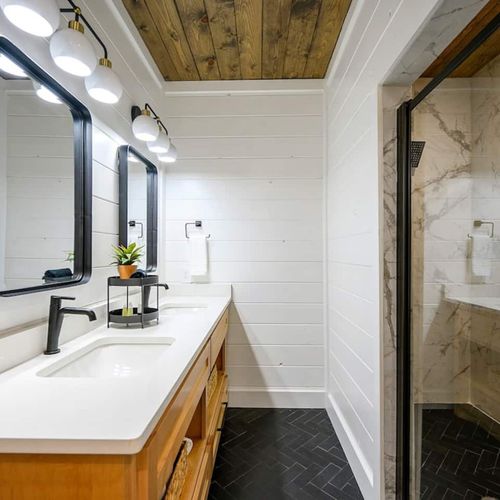 Private bathroom with walk-in shower!