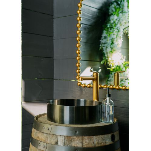 Another view of the pool deck powder room.