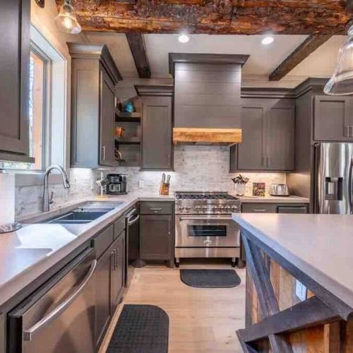 Equipped with all the amenities, dual dishwashers, an under-counter icemaker and more!
