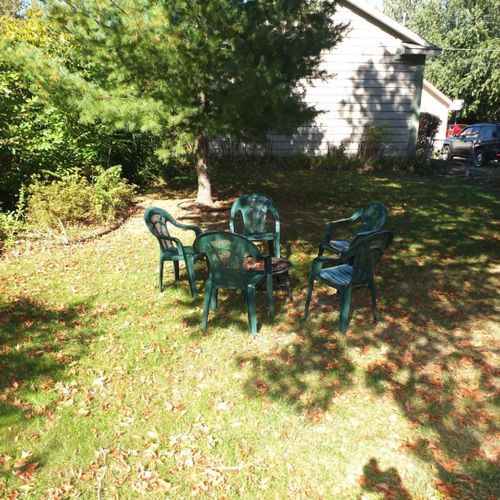 Exterior:  there is a fun and family-friendly bonfire ring in the backyard.