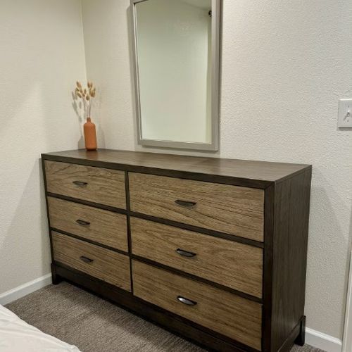 Family &Amp; Dog-Friendly Retreat With Fire Pit 116 A roomy dresser keeps your stay neat and easy.