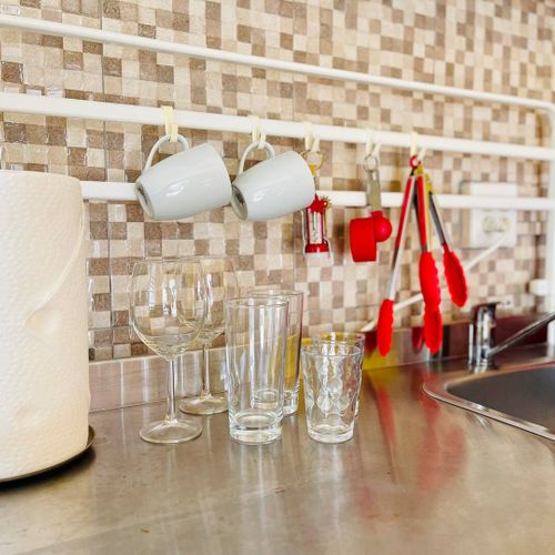 Clean, bright, and functional cooking space.