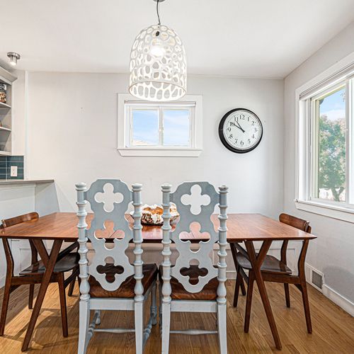 Beautiful dining area, perfect for family meals or gatherings with friends.