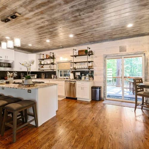 The kitchen and dining area area seamlessly connected.
