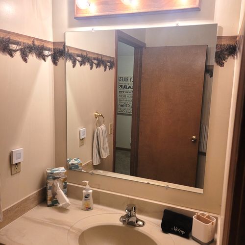 FULL BATHROOM #2 (SECOND FLOOR):  Full bathroom on the second floor to support the 3 bedrooms on the second floor.