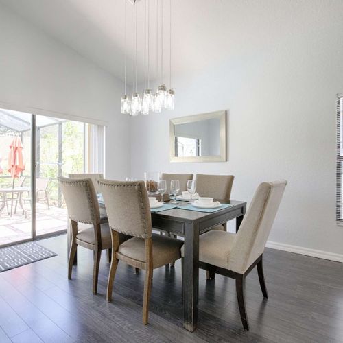 Dining Area For Six (6); Enjoy Dinner With a View of The Pool!