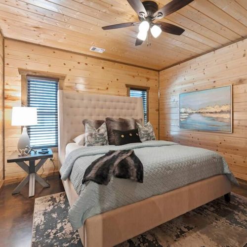 King Bedroom 2.