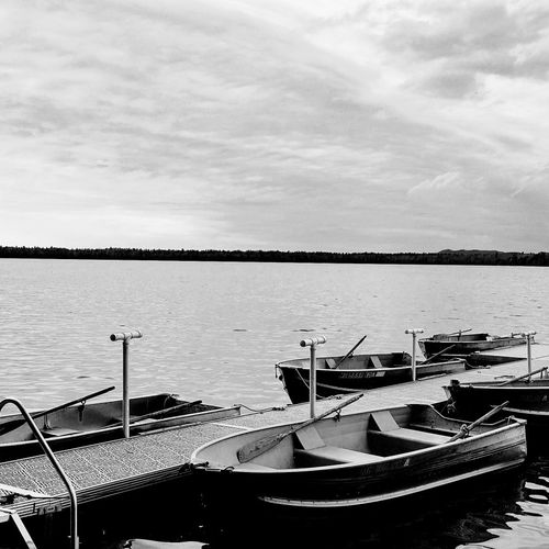 Area photos:  another photo of the private dock and the rowboats.
